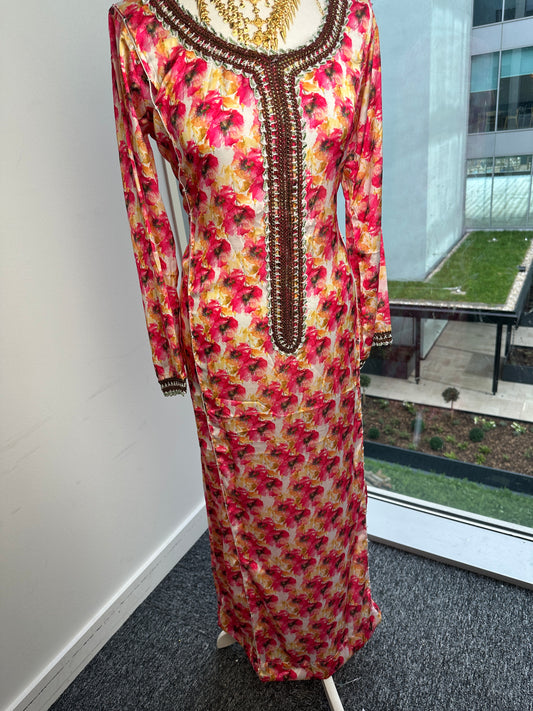 Pink and yellow silk Mukhawar