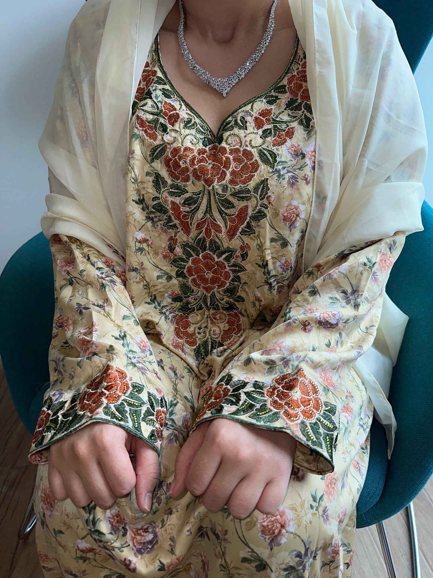 Creamy mkhawar with matching