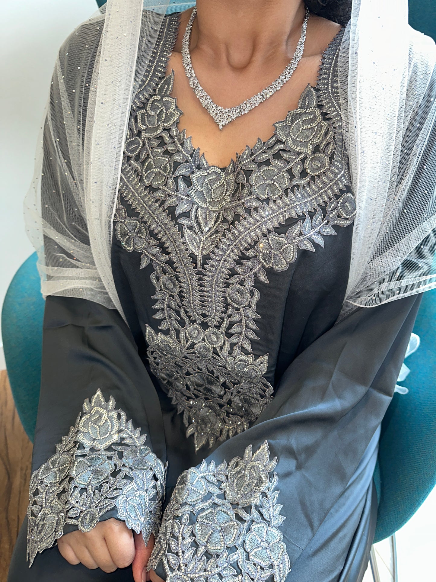 Dark grey pure silk mkhawar