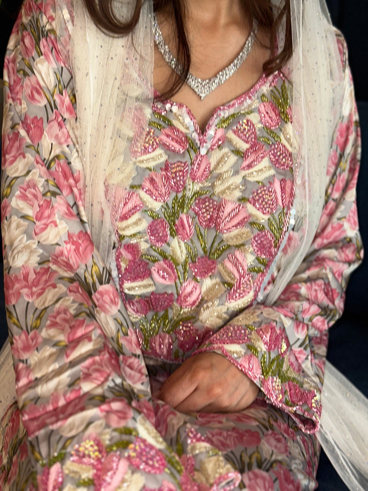 Tulip2 🌷 pure silk mkhawar with back corset and chiffon Sheila