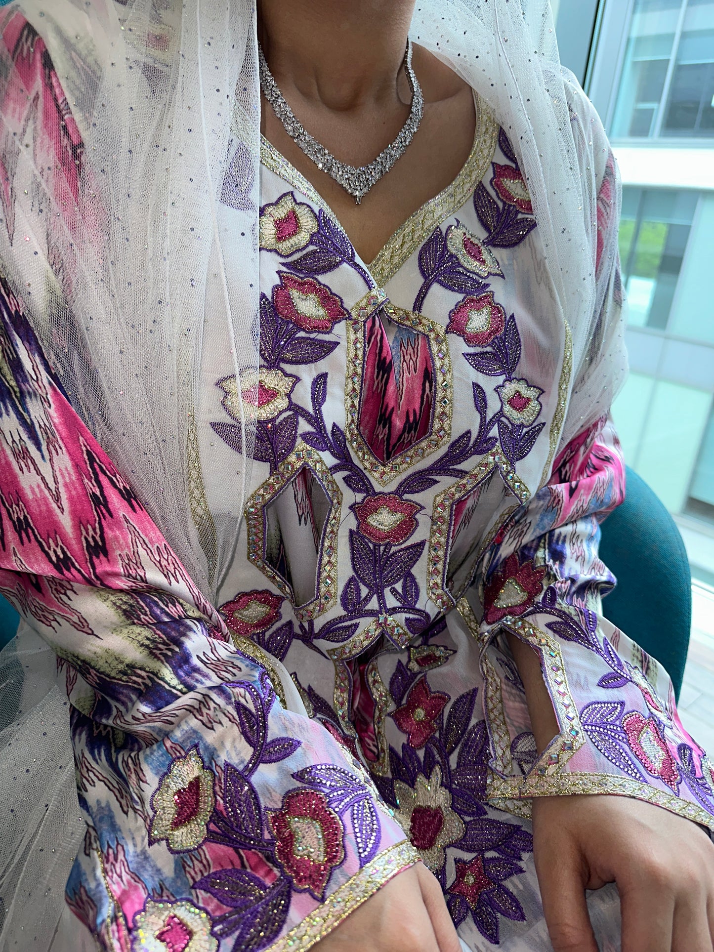 Two pieces mkhawar