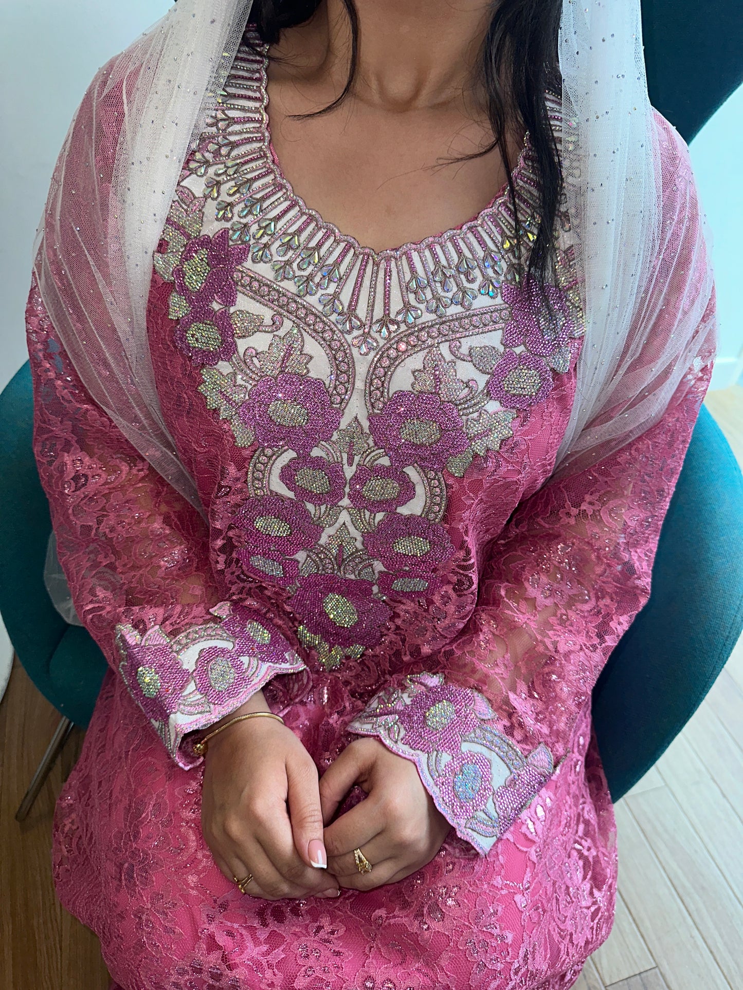 Pink lace mkhawar