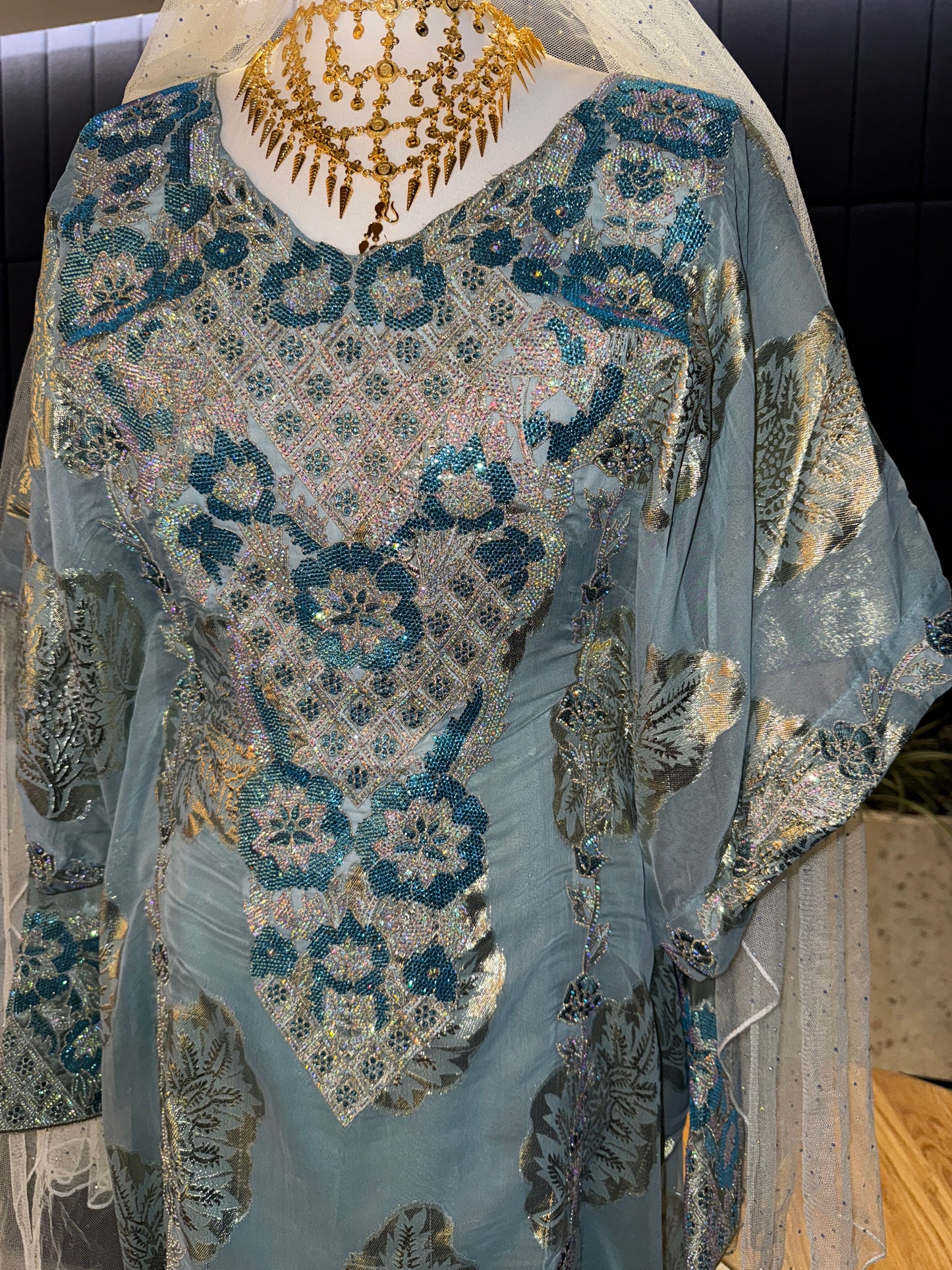 Emerati blue Thobe two pieces with belt inside