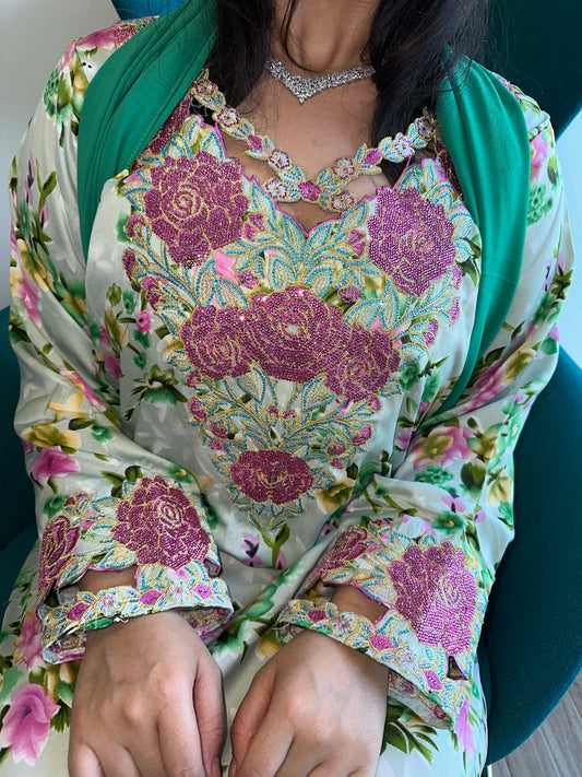 Pink and green mkhawar with matching Shiela