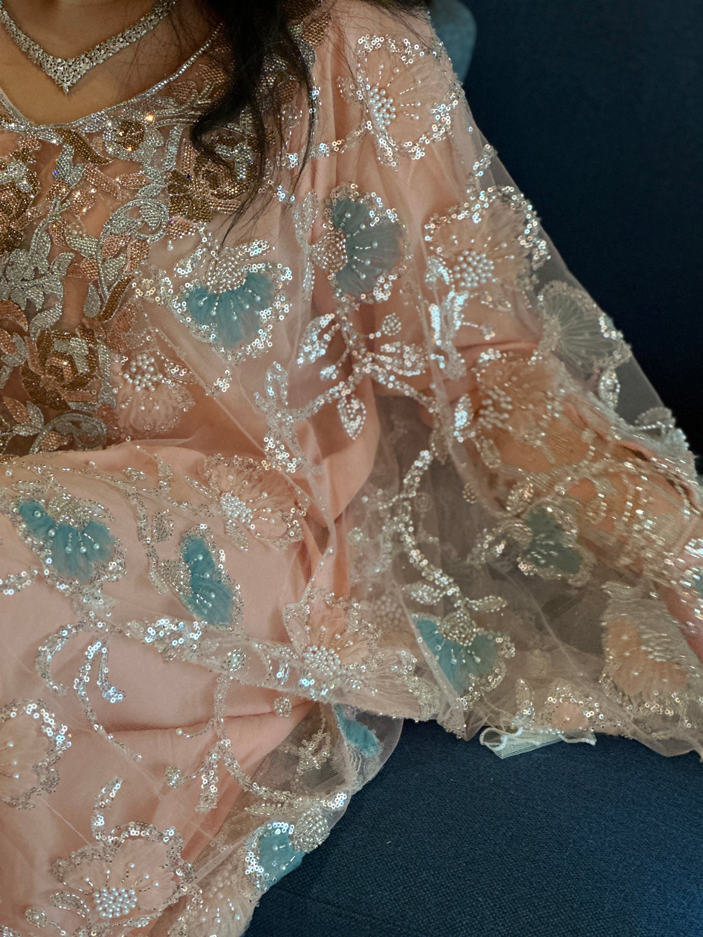 Fully handmade Emirates Thobe, two pieces with cream chiffon Sheila