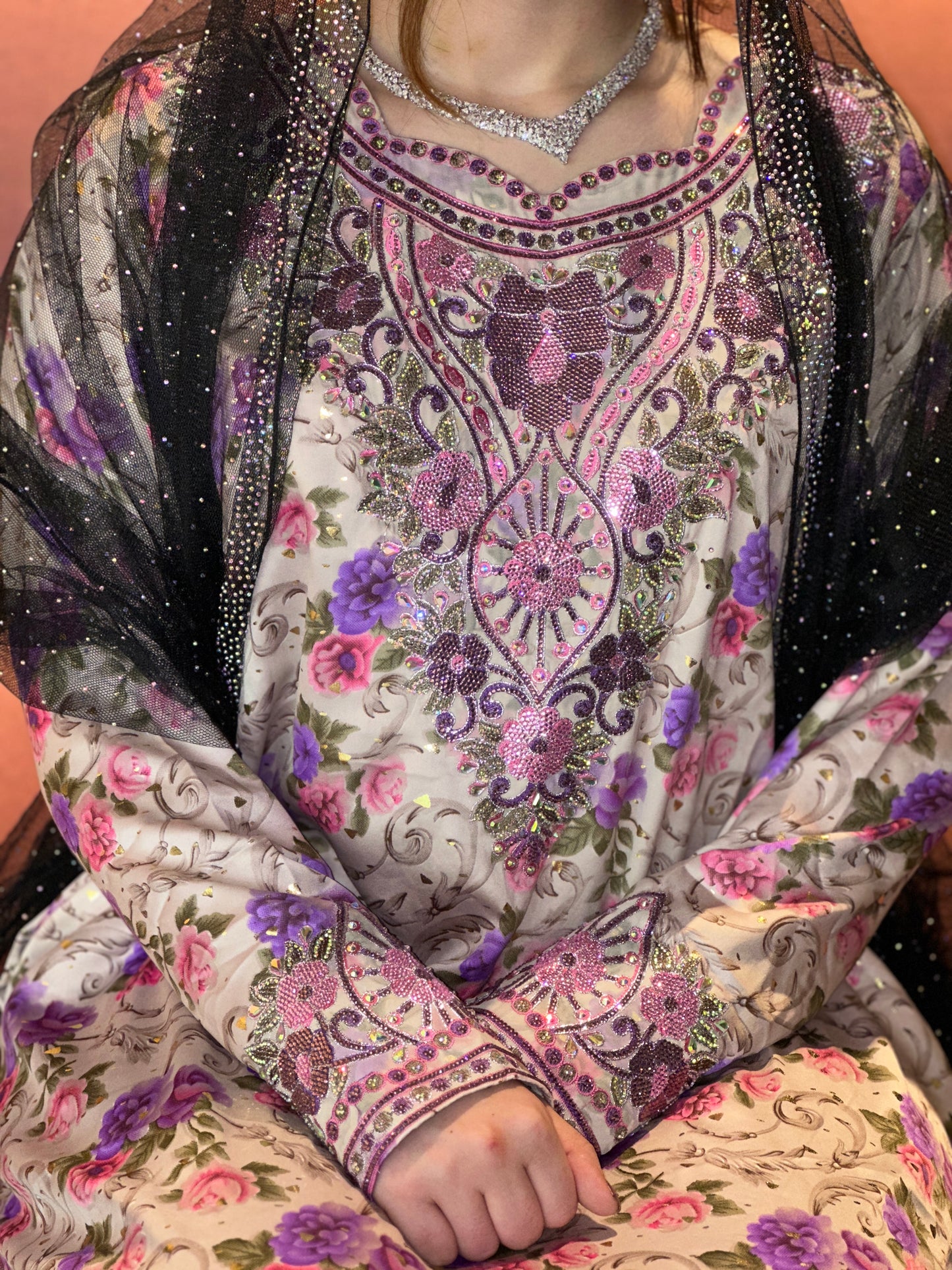 Purple and pink enzeray mkhawar