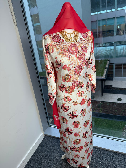 Red and white Mukhawar with matching Sheila