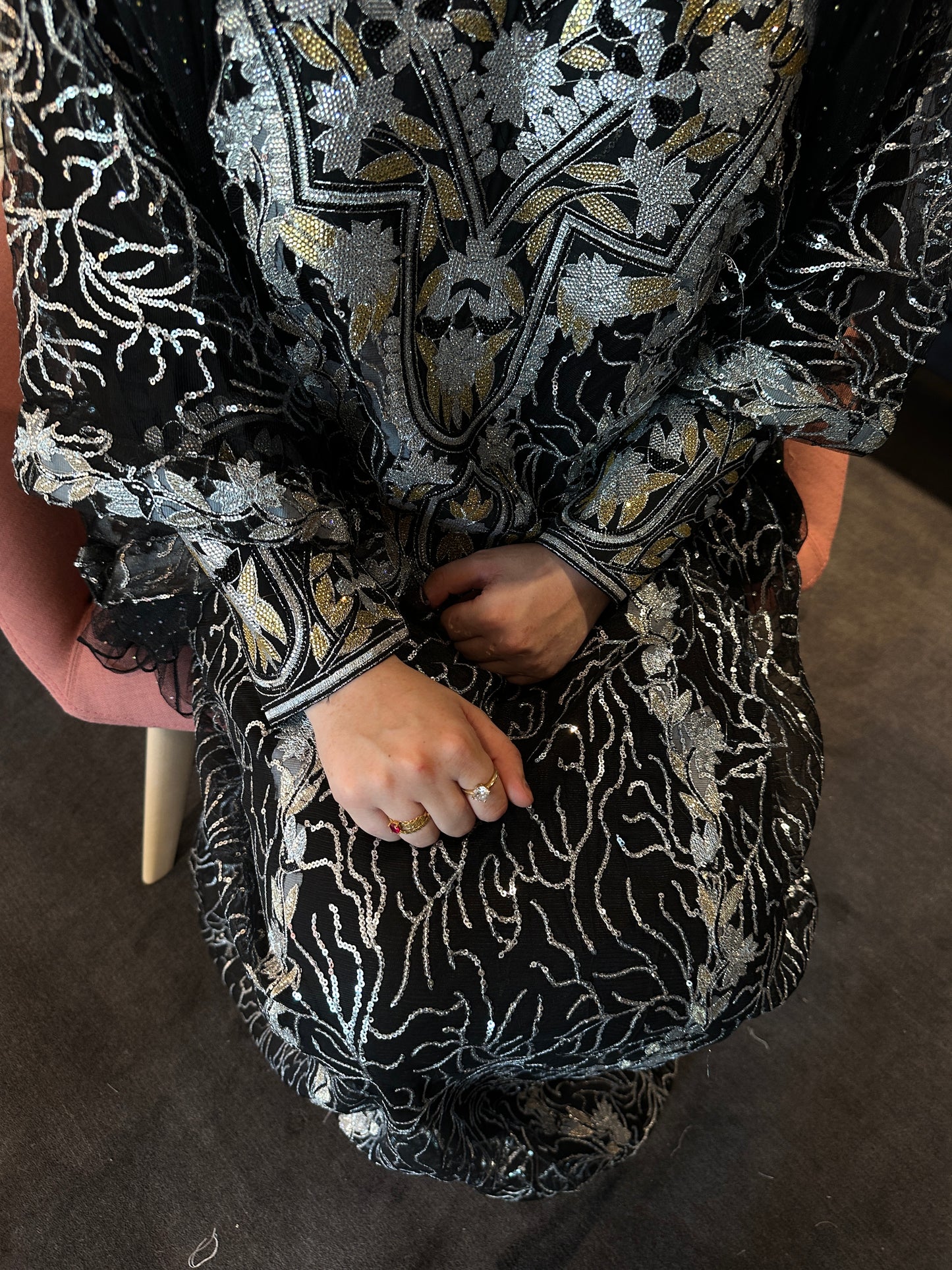 Burgundy and black Emirates Thobe with chiffon Sheila