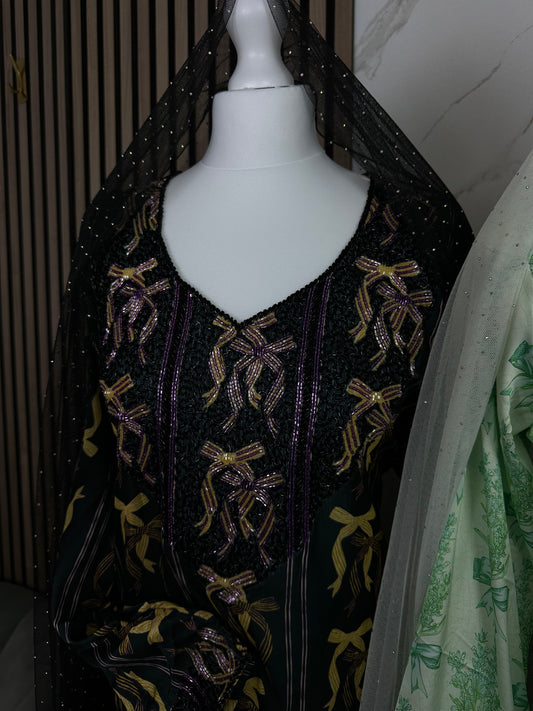 Black mkhawar premium silk with handmade work