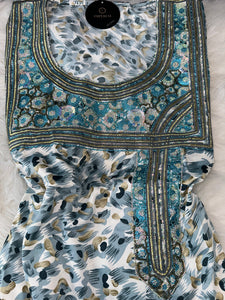 Blue mukhawar Arab sleeves