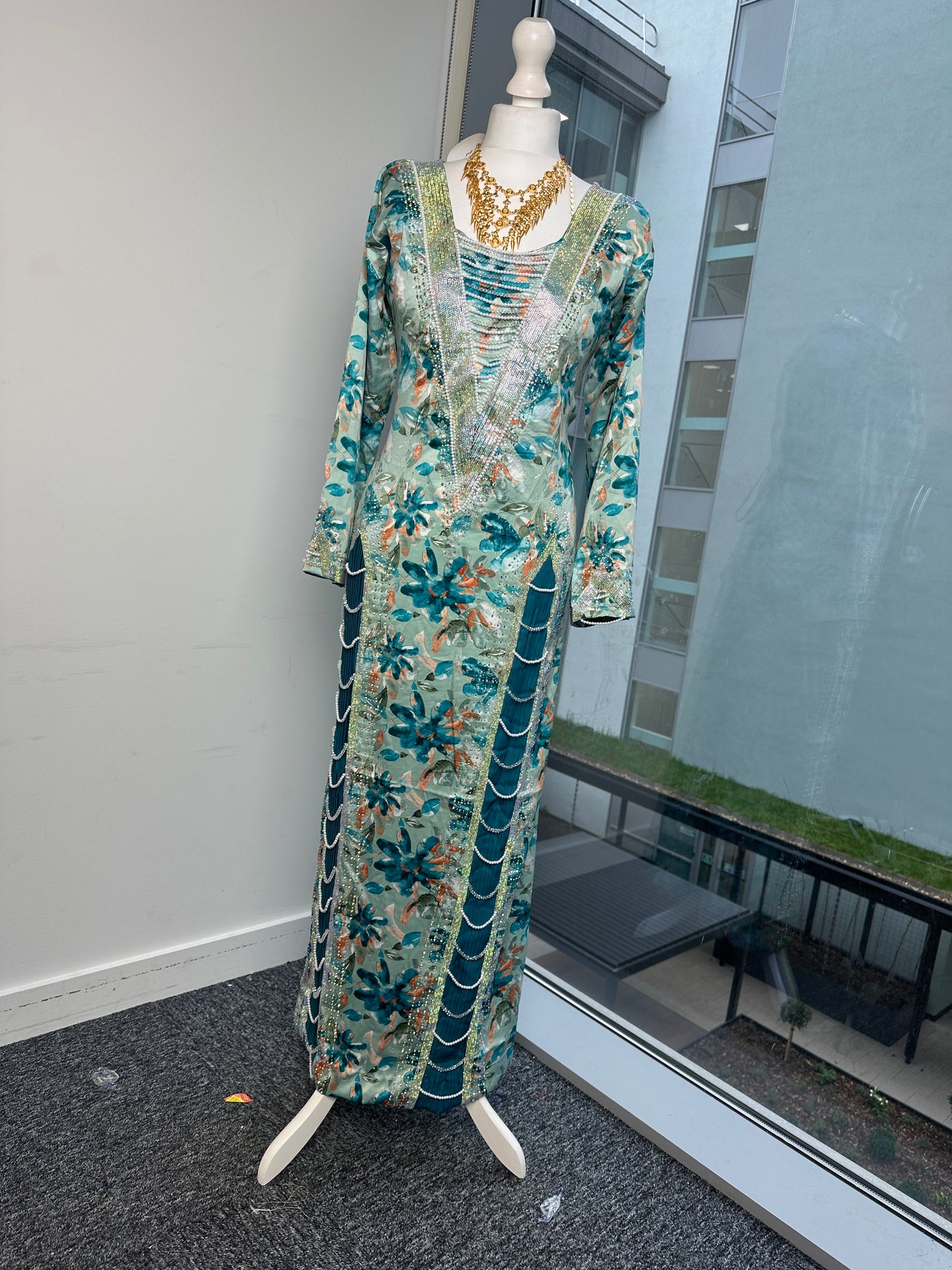 Turquoise kasarat Mukhawar with back corset