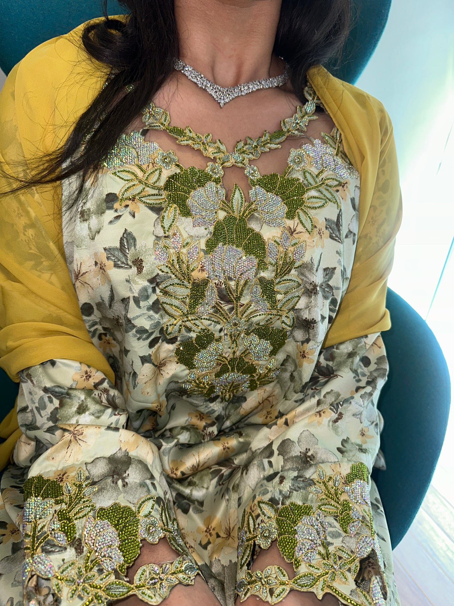 Olive Green mkhawar with matching Shiela