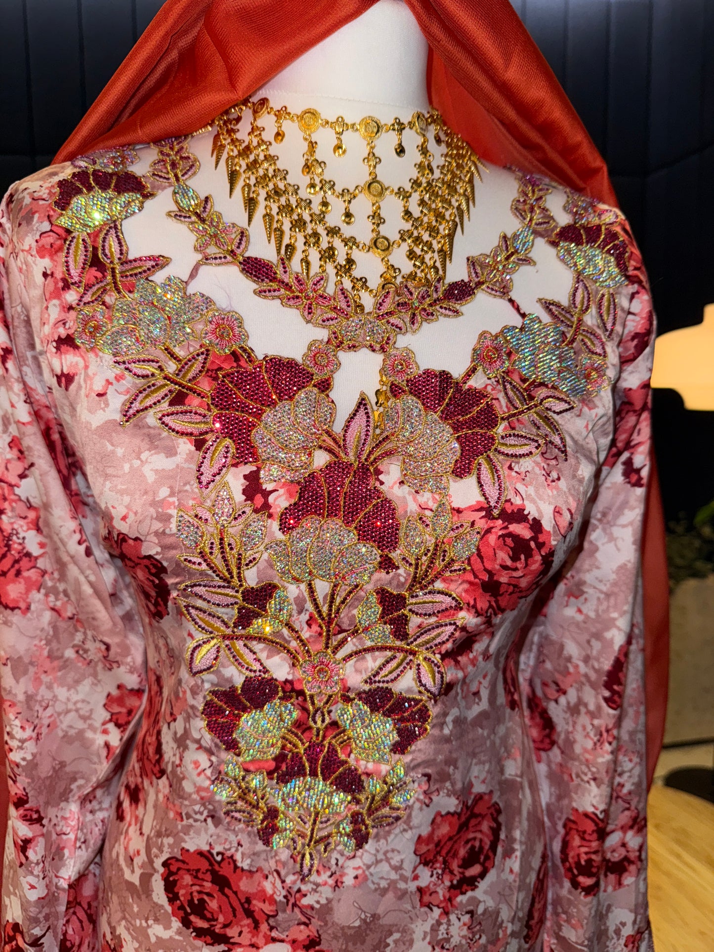 Red and pink mkhawar with matching Shiela hijab