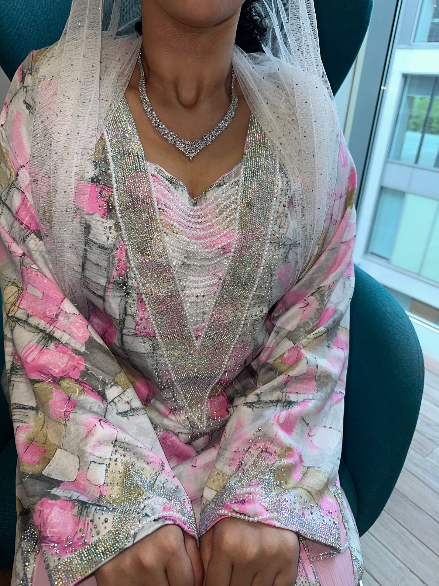 Pink mkhawar with kasarat