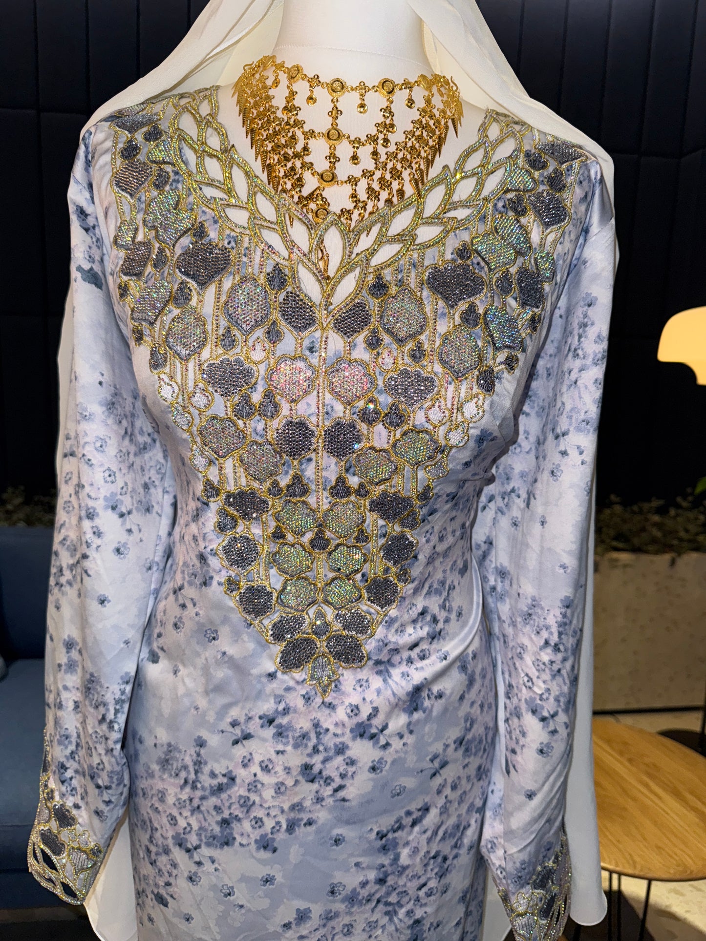 Grey mkhawar with matching hijab