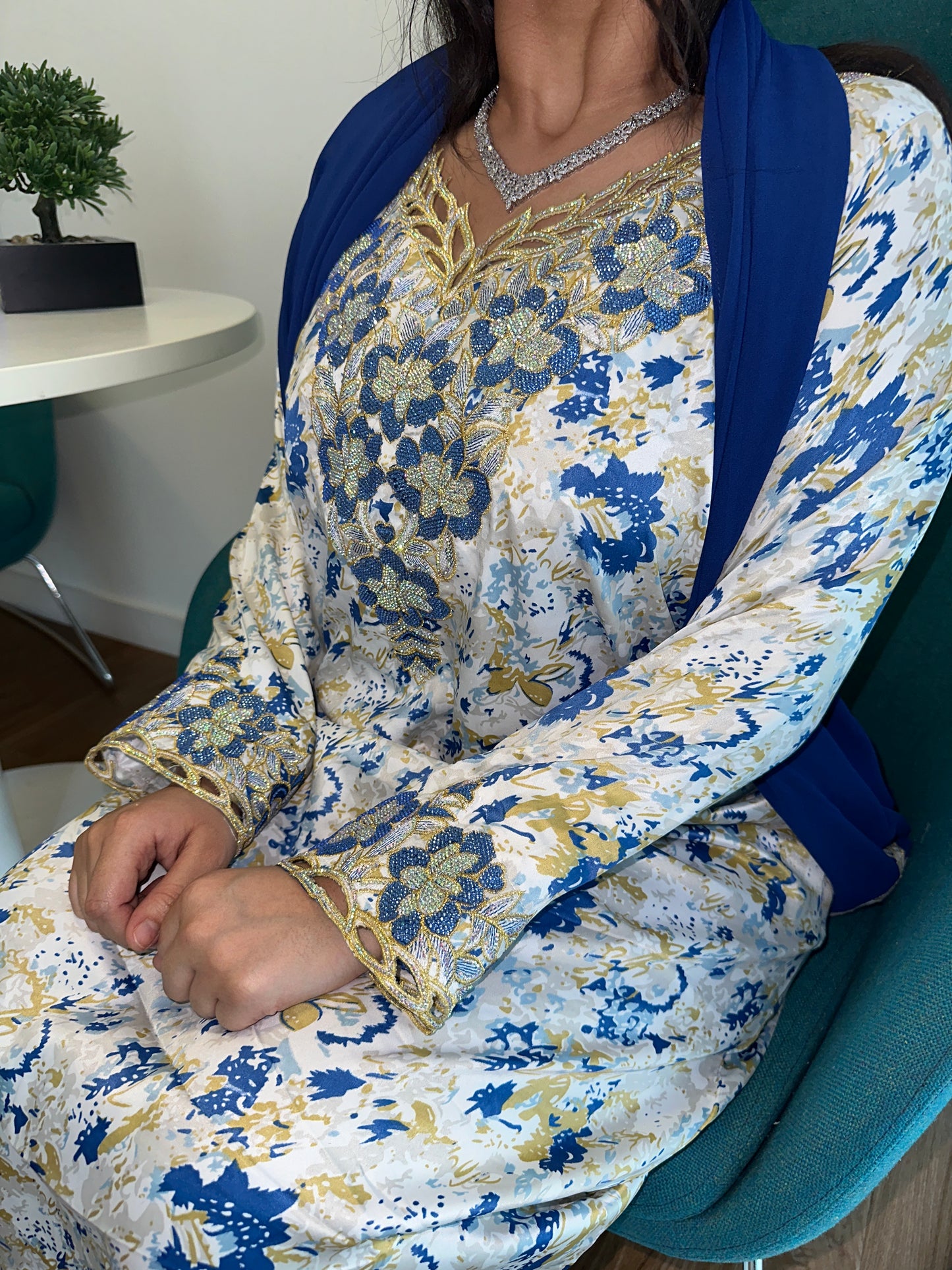Blue mkhawar with matching Shiela