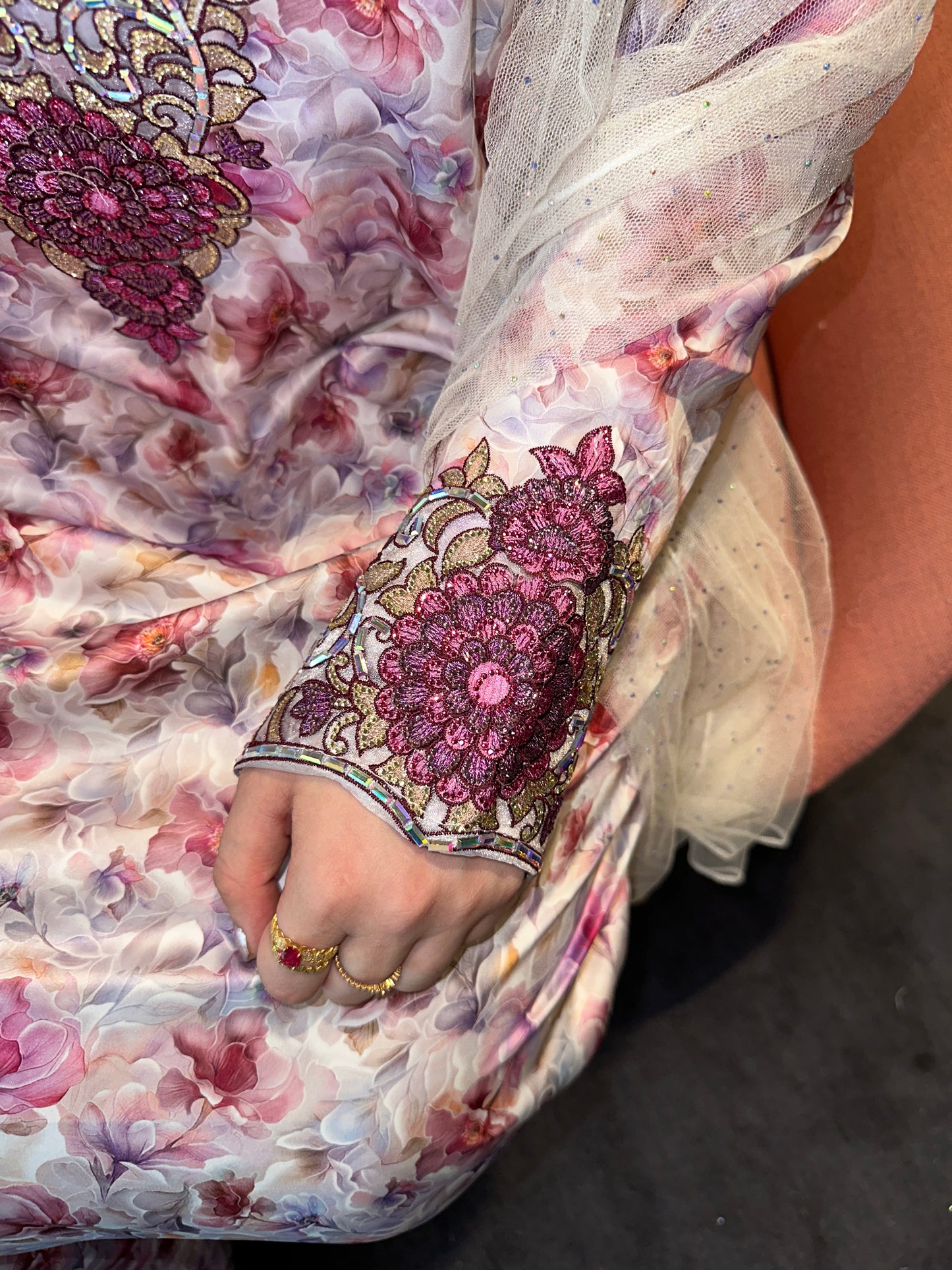 Pink floral silk mkhwar with corset and chiffon Sheila