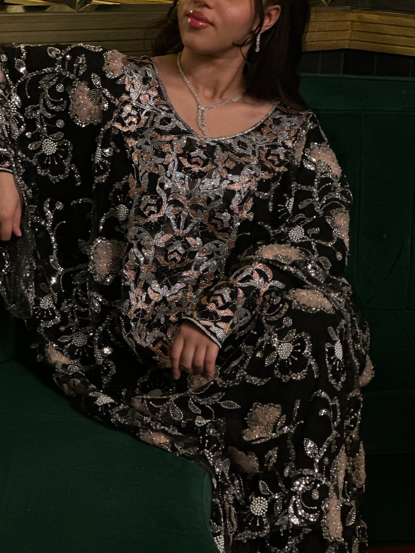Fully handmade Emirates Thobe, two pieces with cream chiffon Sheila