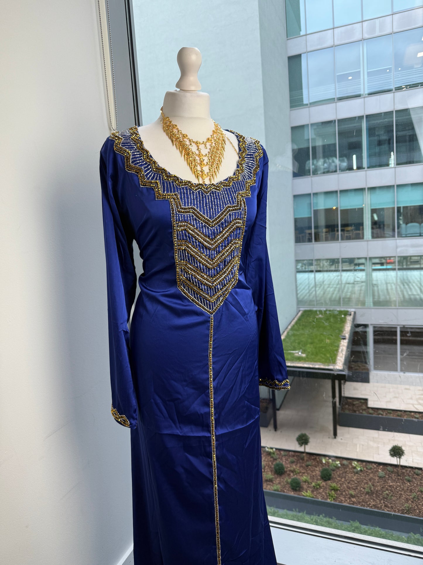 Blue and gold silk Mukhawar