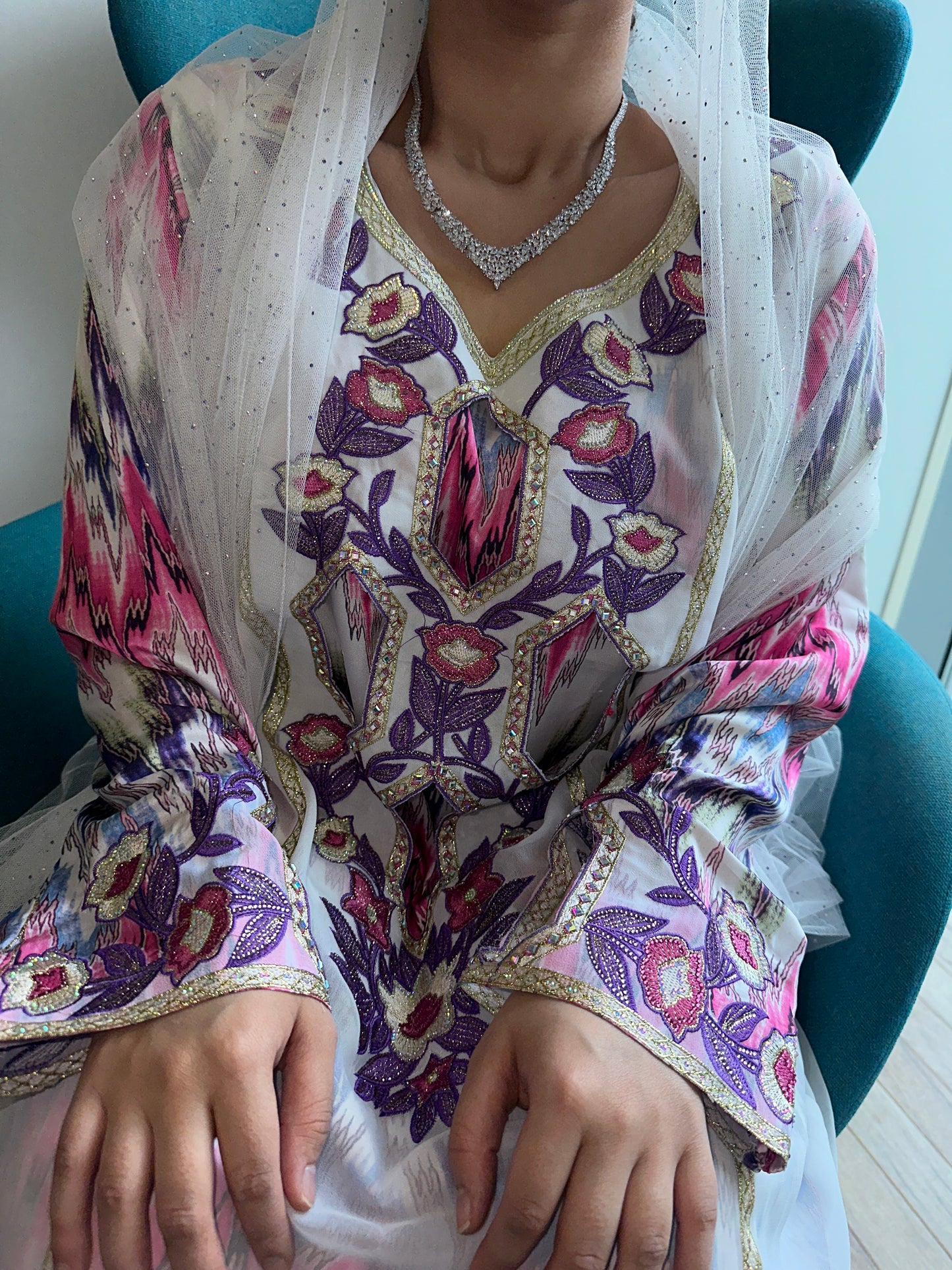 Two pieces mkhawar