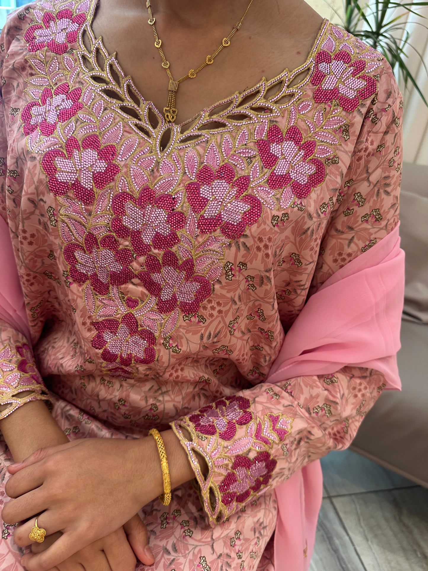 Pink3 mkhawar with matching Shiela