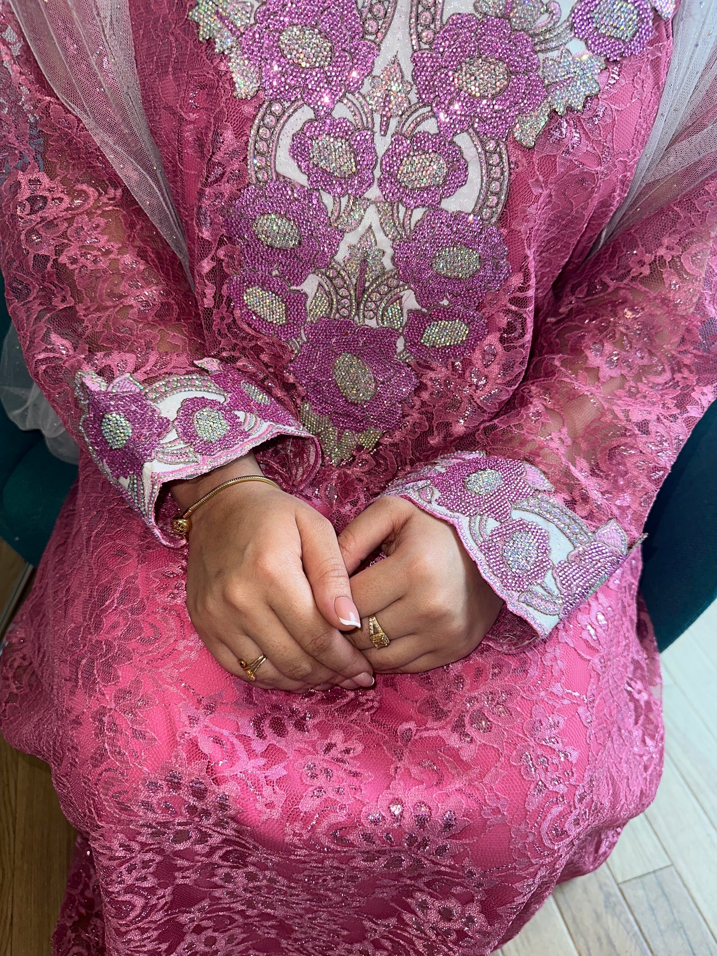 Pink lace mkhawar