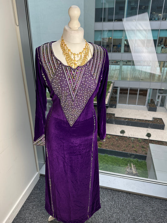 Royal purple velvet Mukhawar