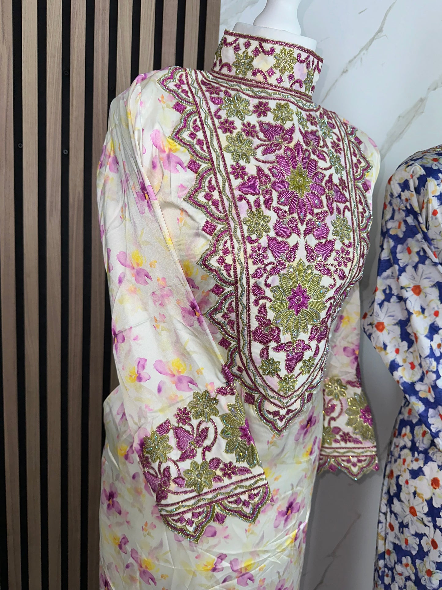 Purple and white high neck premium silk mkhawar