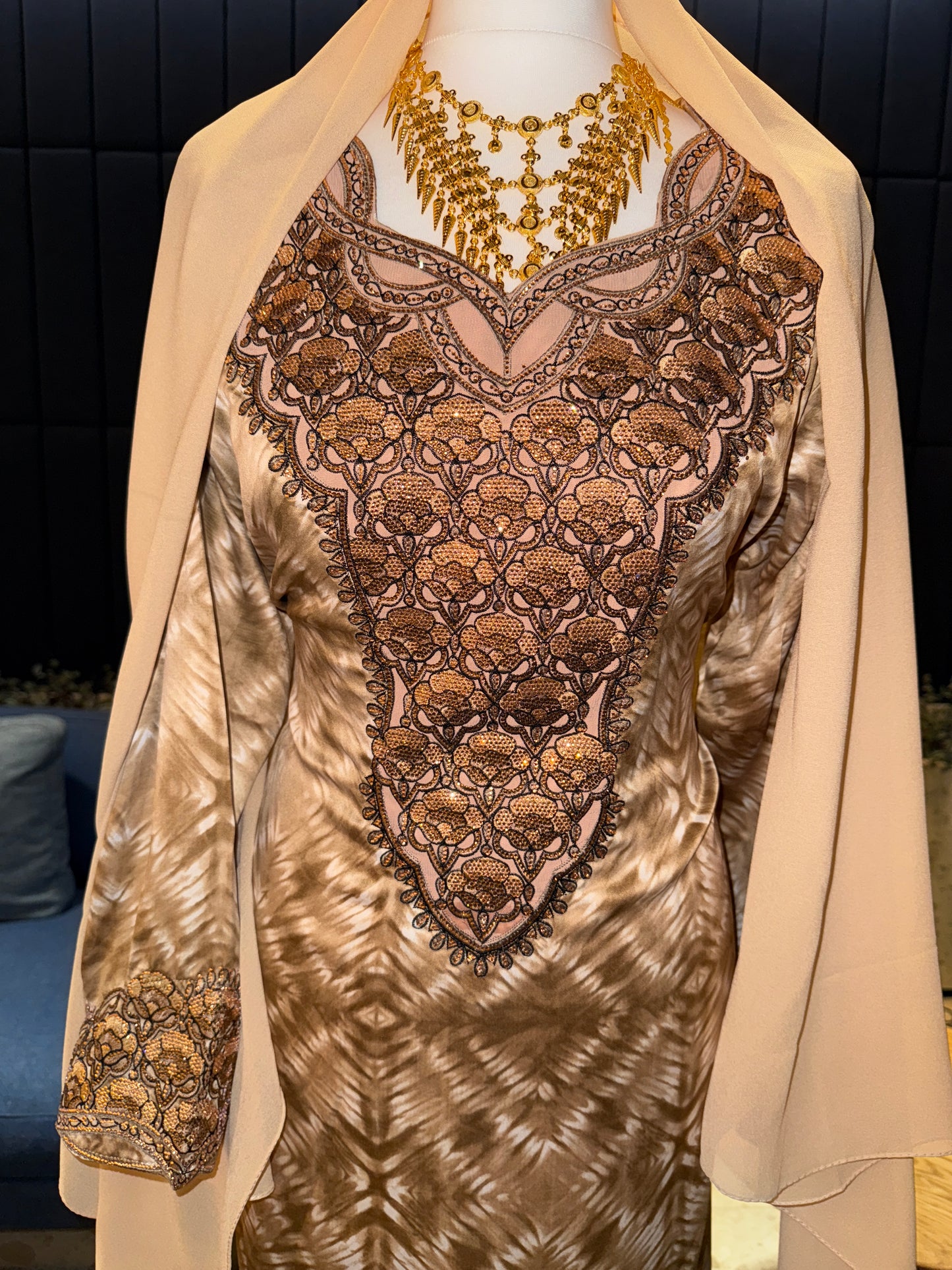 Brown2 mukhawar with hijab and corset back