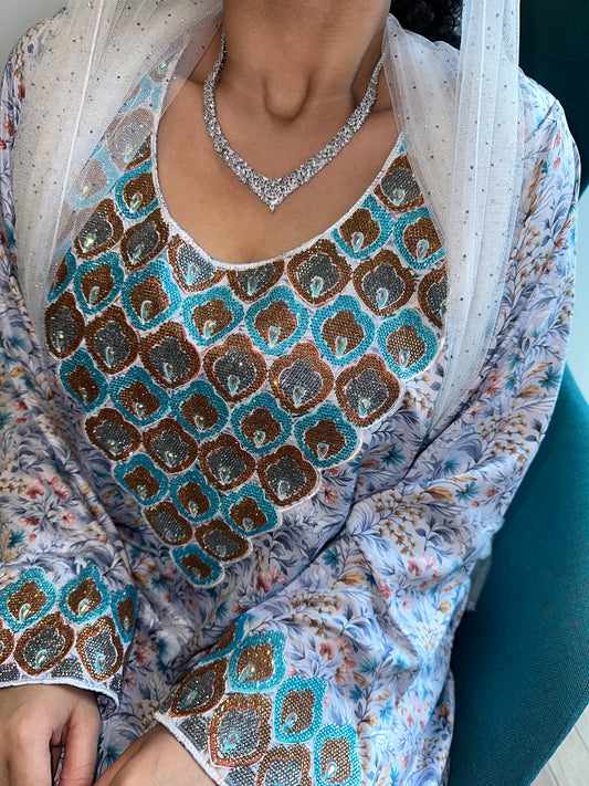Indonesian silk mkhawar