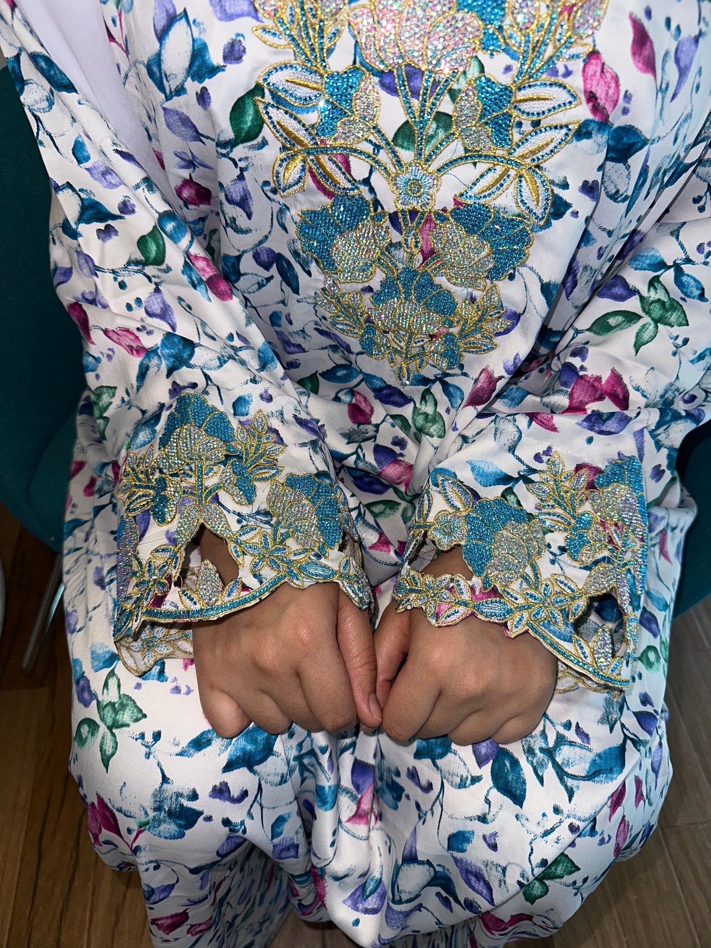 White and blue mkhawar with matching Shiela