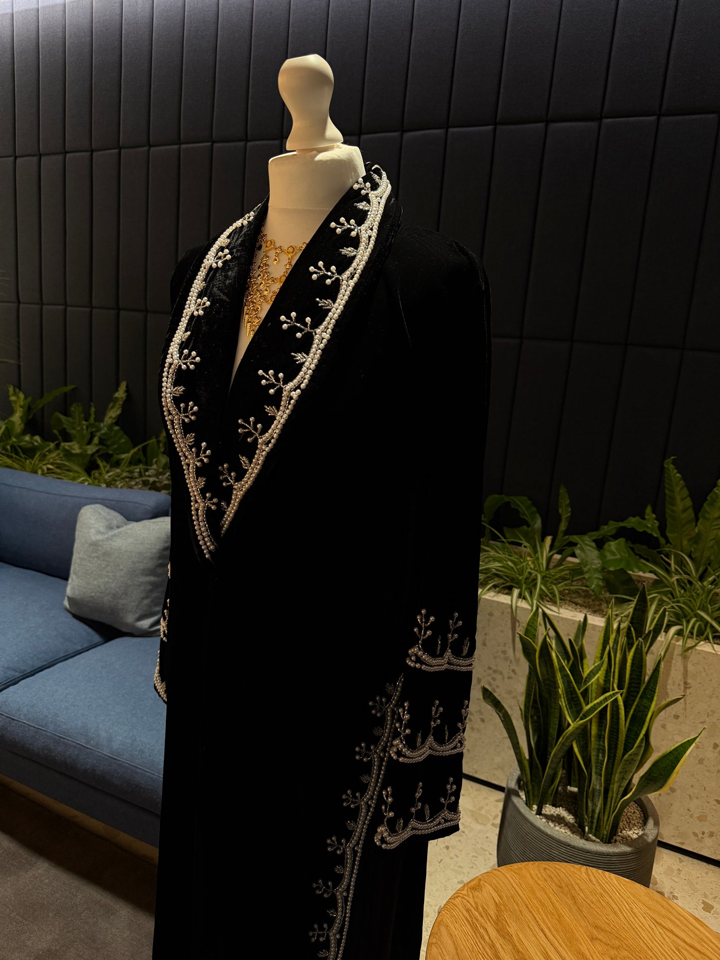 Kasarat abaya, Velvet abaya, handmade work with kasarat