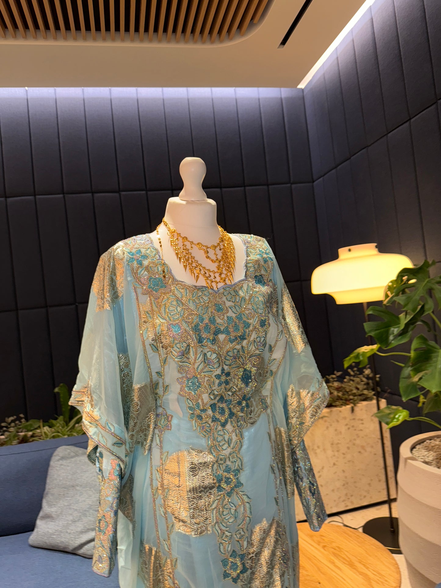 Emirati blue thobe two pieces with belt inside