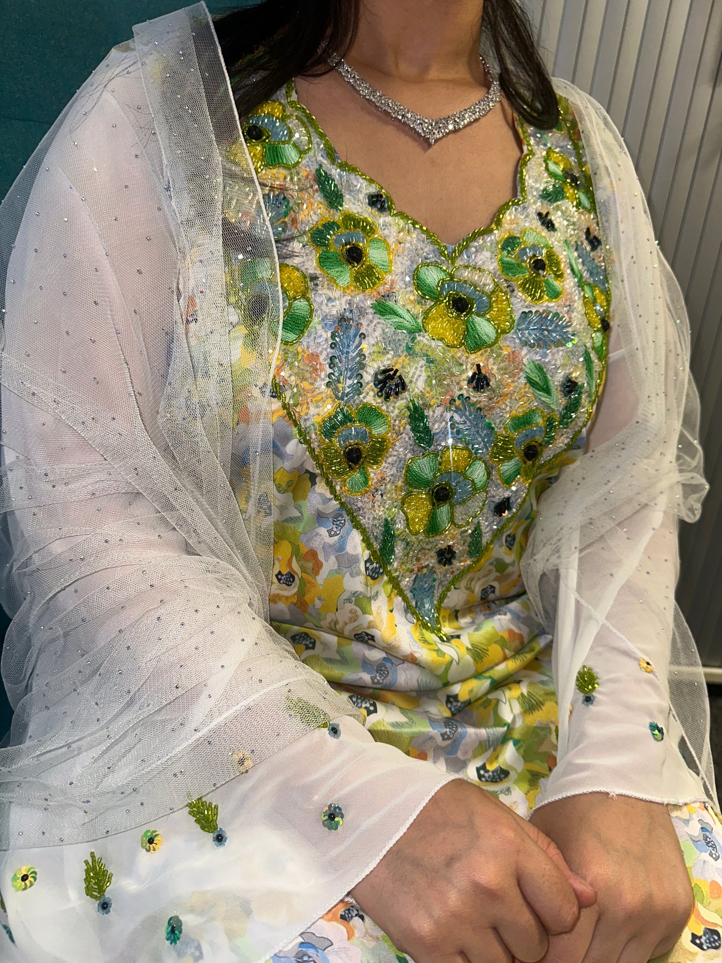 Green and white beaded mkhawar pure silk with butterfly sleeves pure silk and corset on both sides