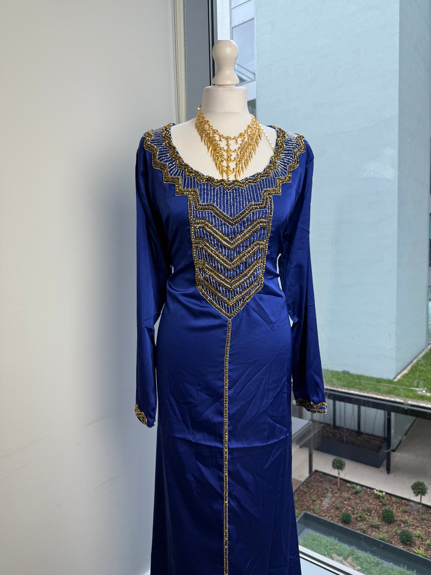 Blue and gold silk Mukhawar