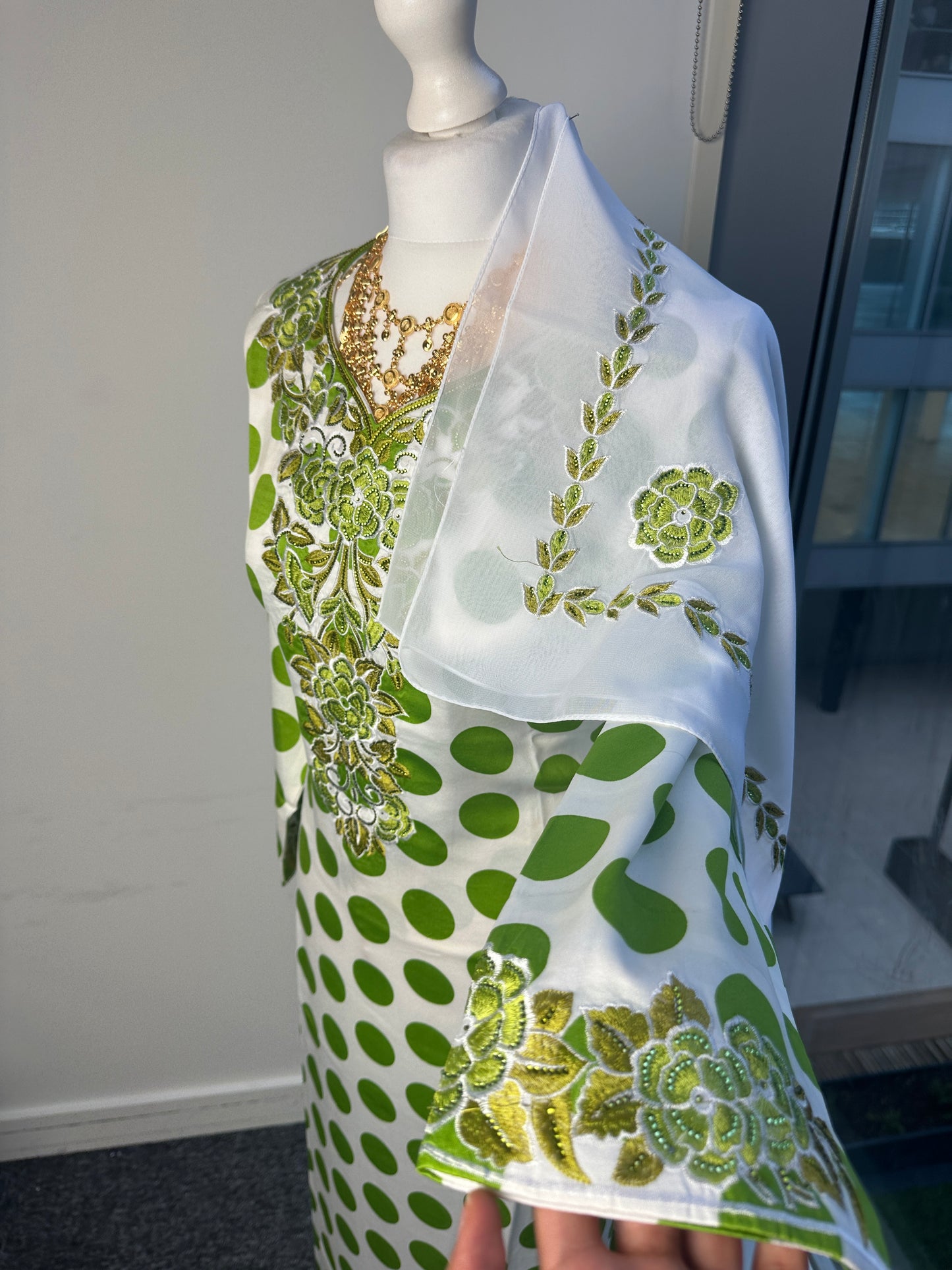 Green polka dot Mukhawar with matching Sheila