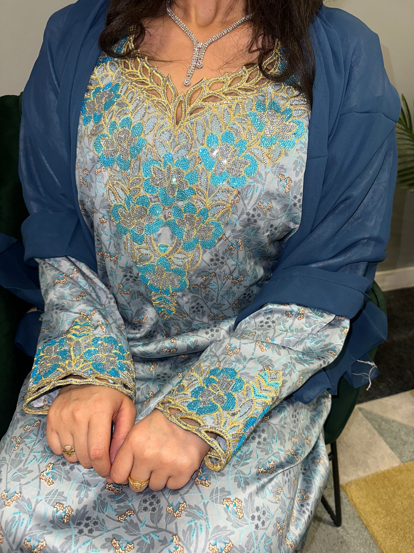 Blue and grey mkhawar with matching Shiela