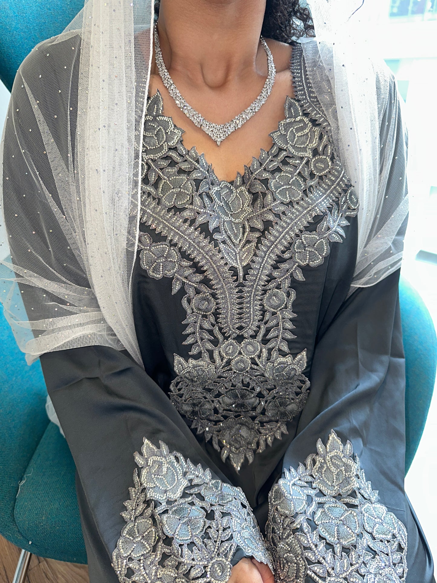 Dark grey pure silk mkhawar