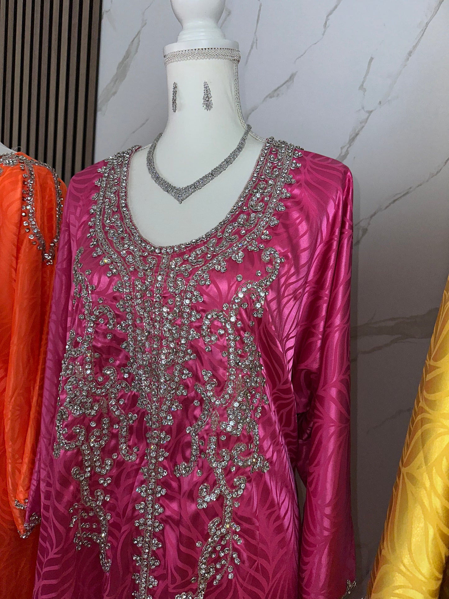 Pink large mkhawar with large sleeves handmade work and pure silk