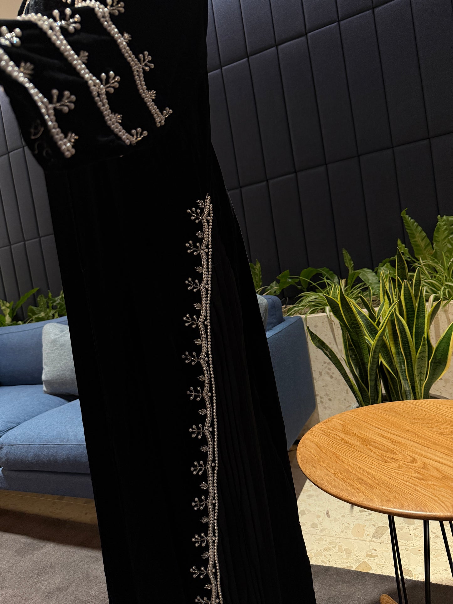 Kasarat abaya, Velvet abaya, handmade work with kasarat