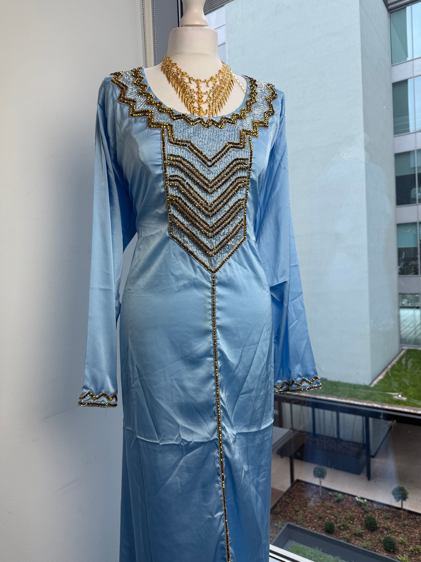 Blue and gold silk Mukhawar
