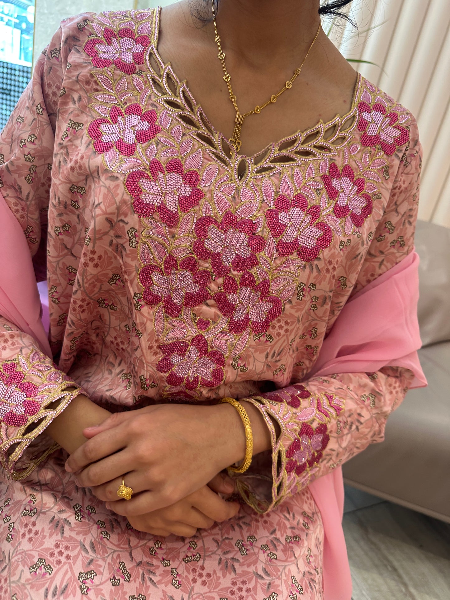 Pink3 mkhawar with matching Shiela