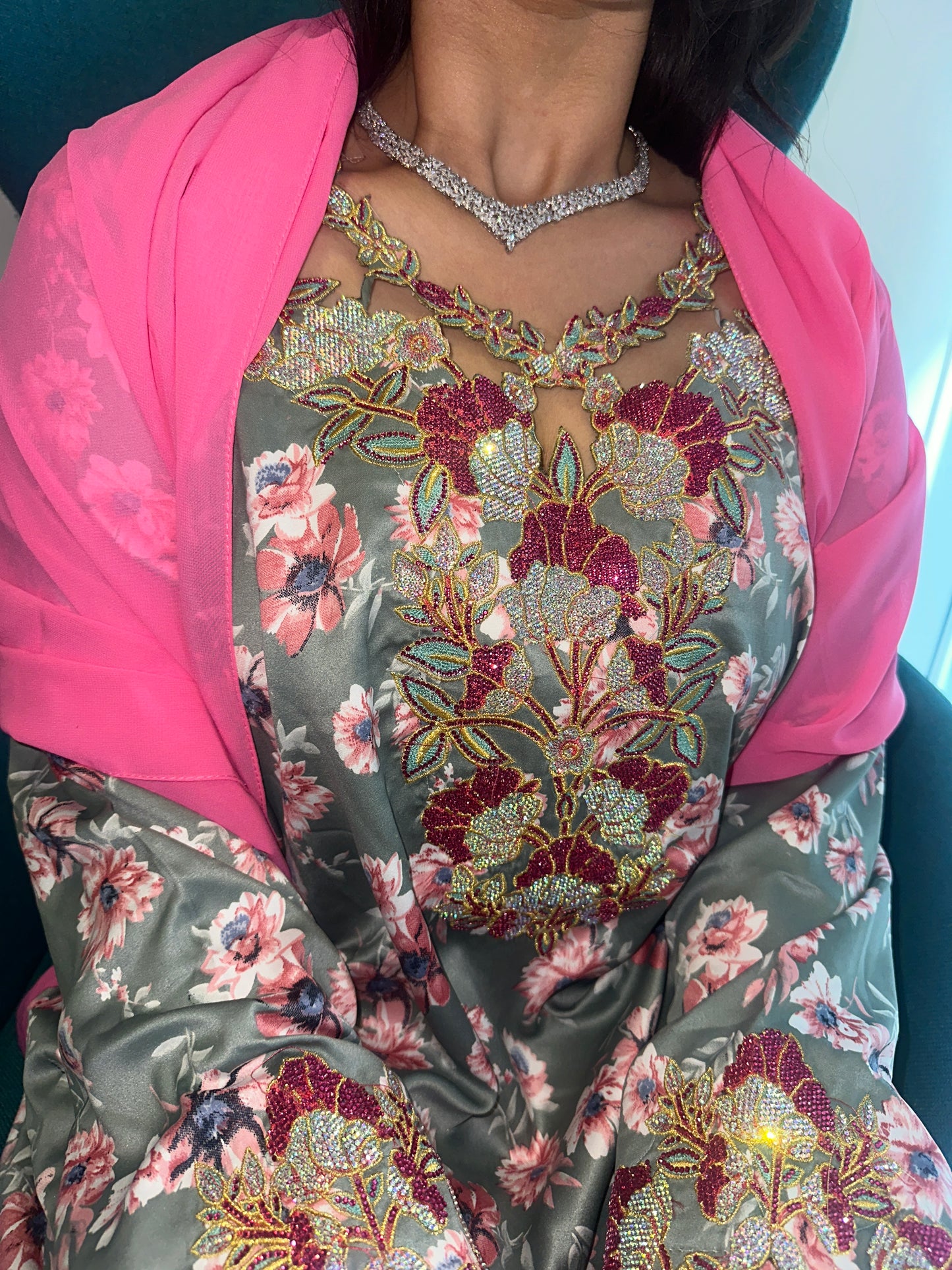 Pink and green mkhawar with matching Shiela