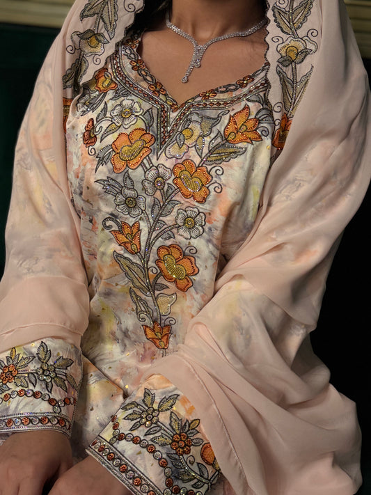 Enzeray silk mkhawar with big Shiela and corset back
