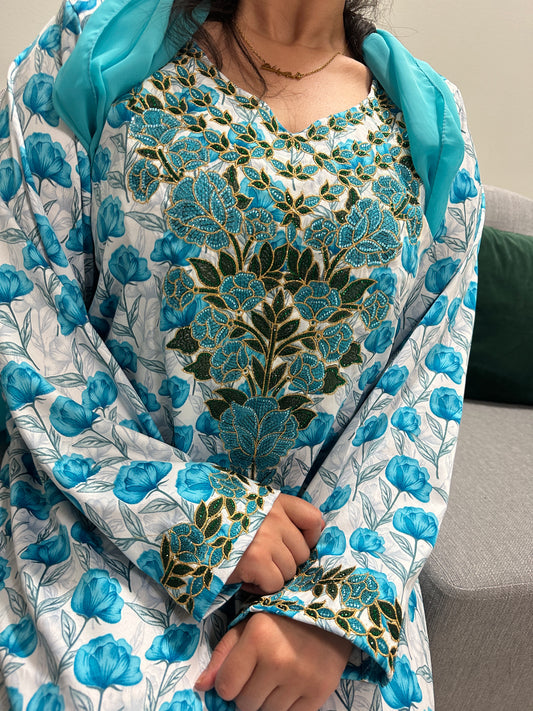 Turquoise mkhawar with Shiela