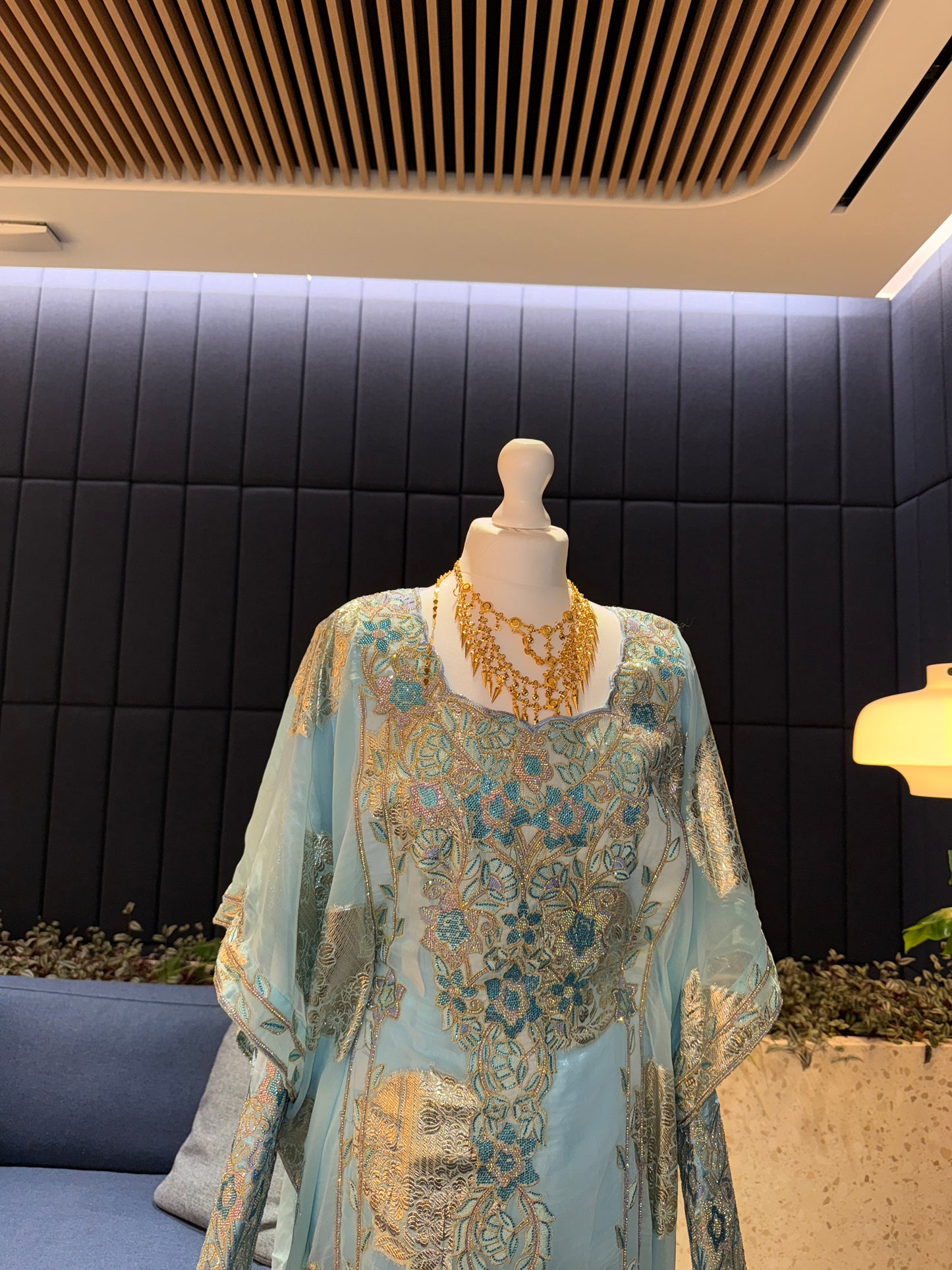 Emirati blue thobe two pieces with belt inside