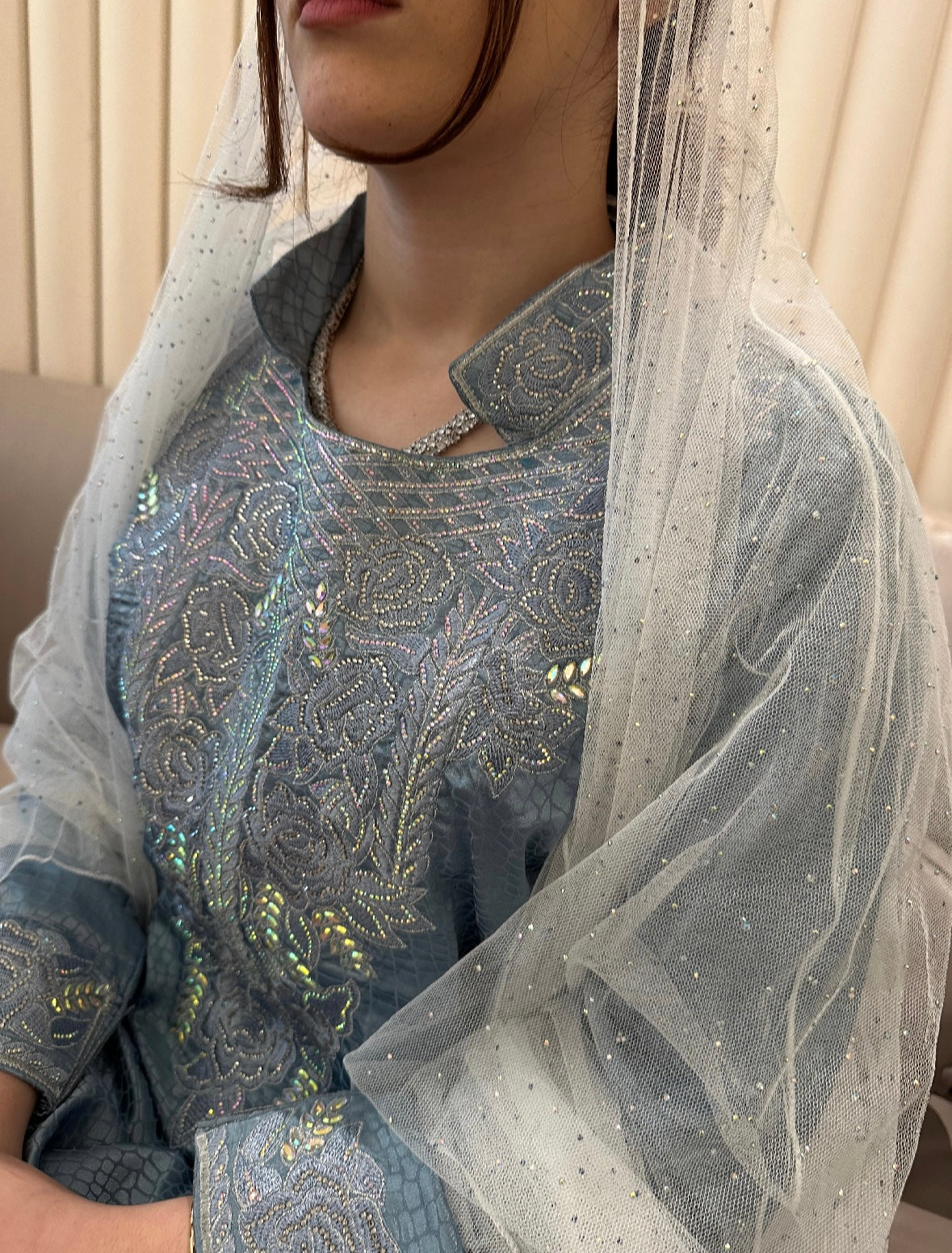 Creamy chiffon Sheila