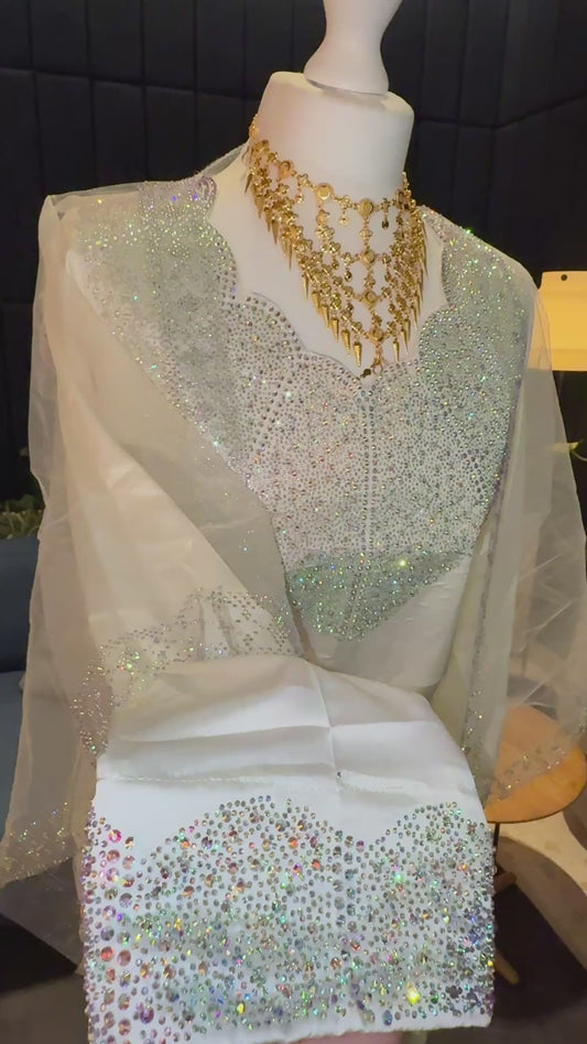 White Emirati pure silk mukhawar with besht