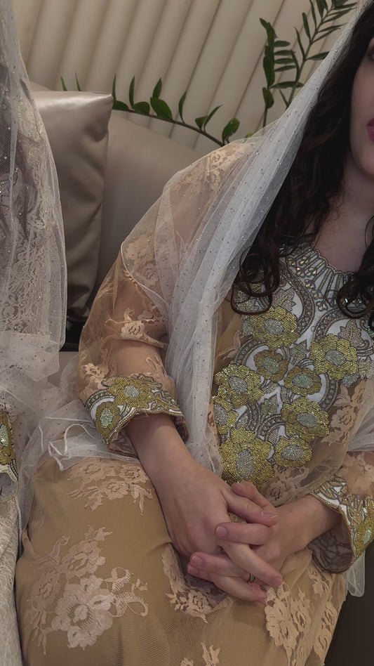 Creamy mkhawar with inner,(sleeves see through) with creamy chiffon Shiela